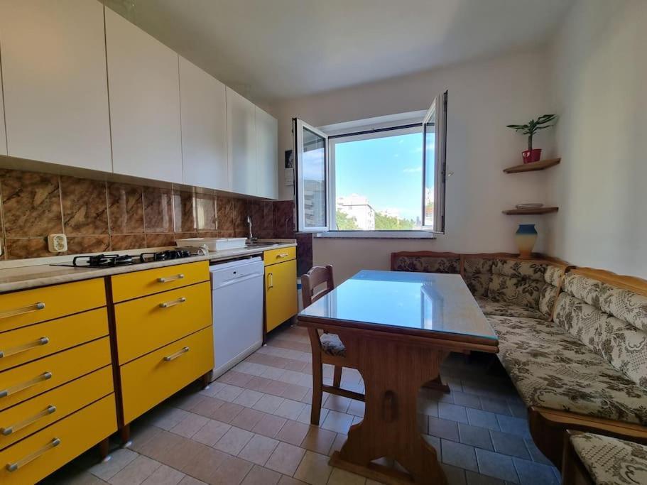 Apartman Luka Rijeka Ngoại thất bức ảnh